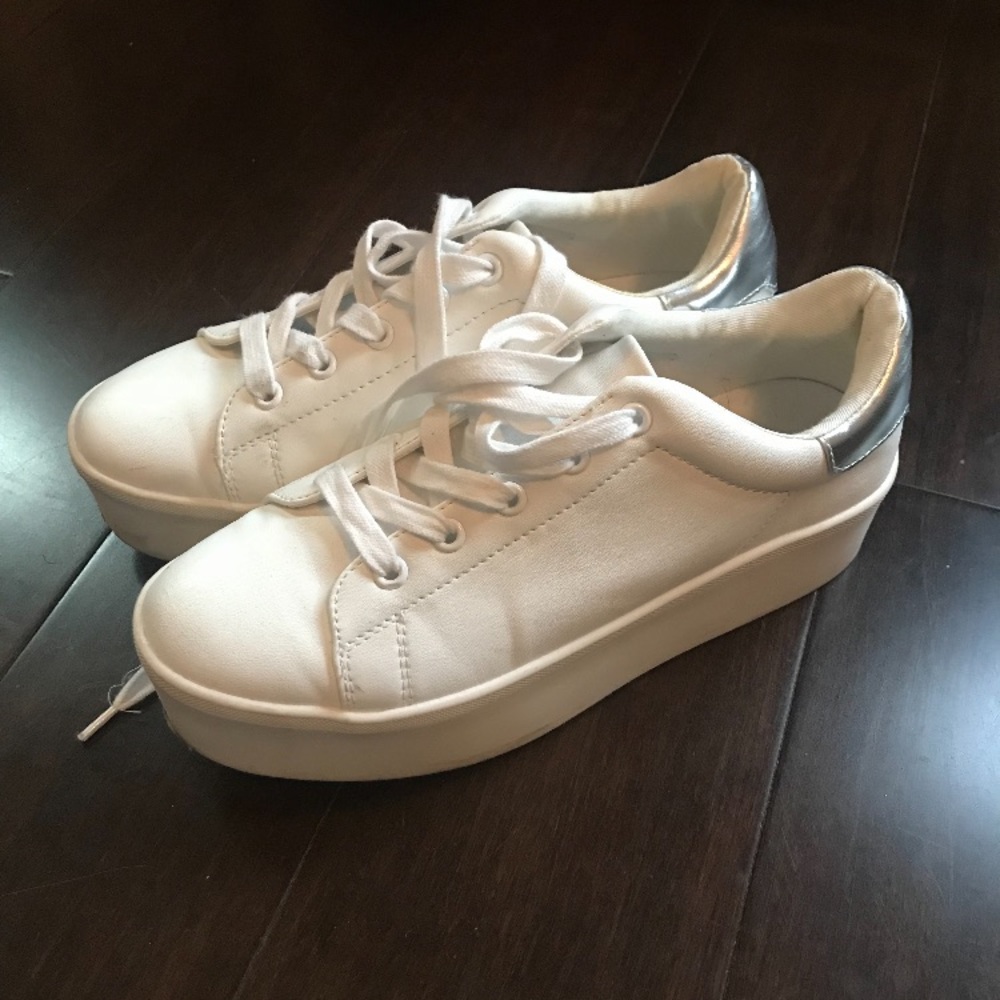 Steve Madden Platform Sneakers